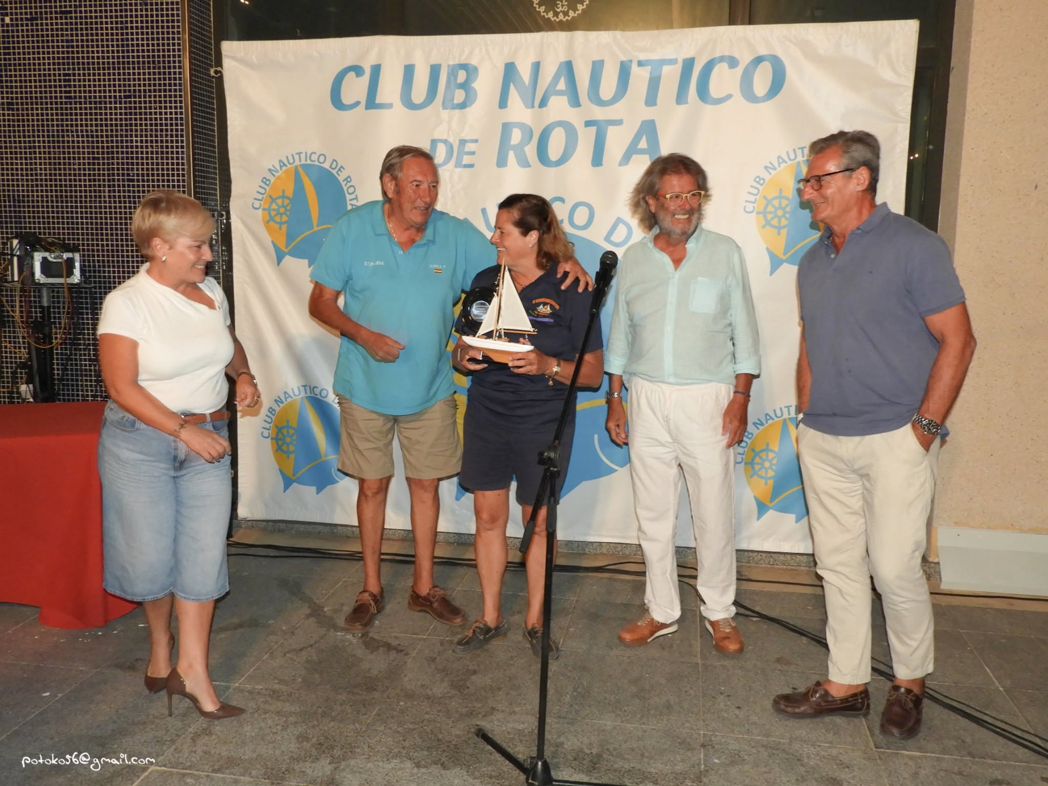 Áurea V campeón absoluto de la II Travesía Gastronómica a Vela “El Arranque Villa de Rota”